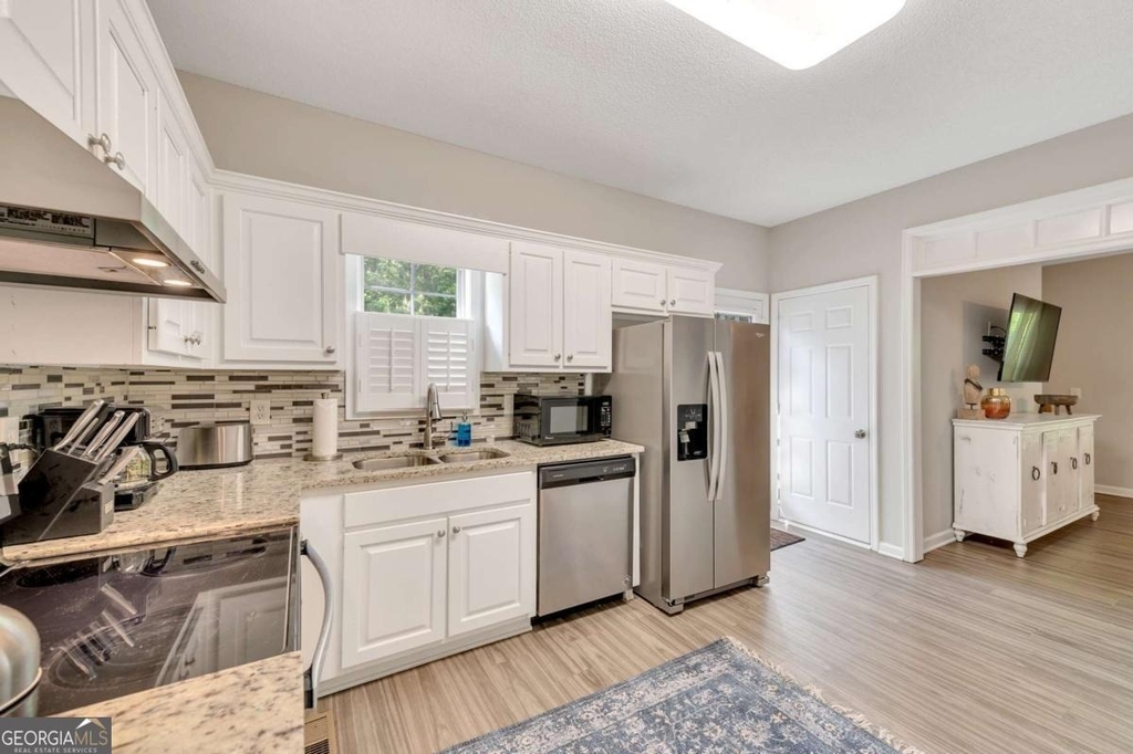 19 Moonlight Drive Se - Photo 10