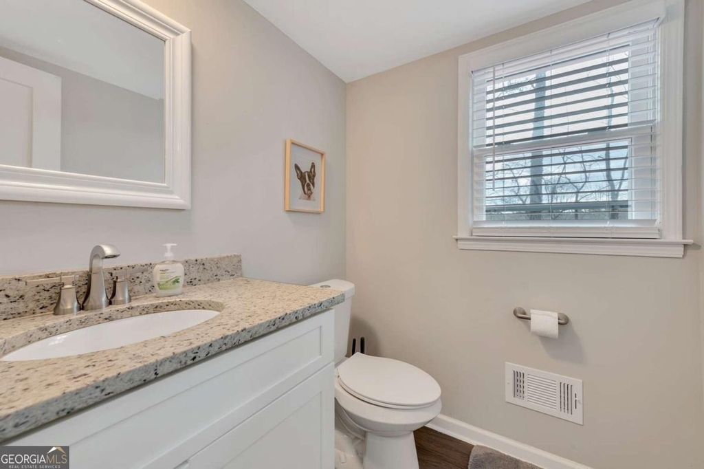 6805 Wright Road - Photo 5