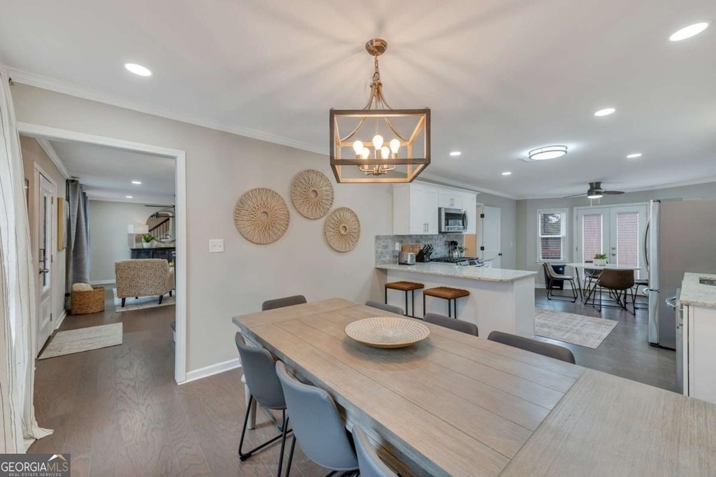 6805 Wright Road - Photo 9