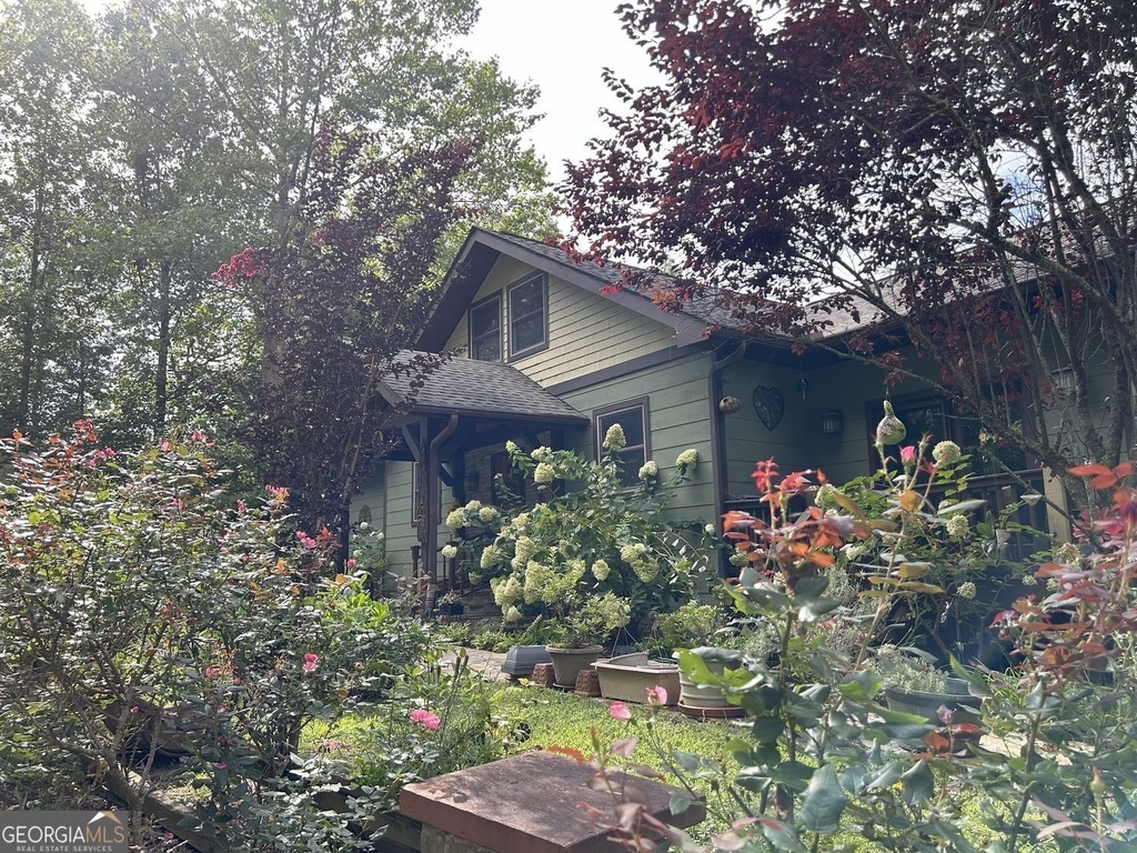100 Corinth Lane - Photo 1