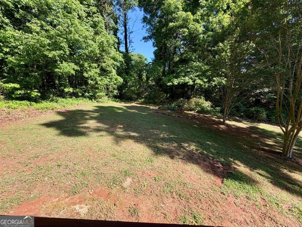 285 Lakeshore Drive - Photo 5