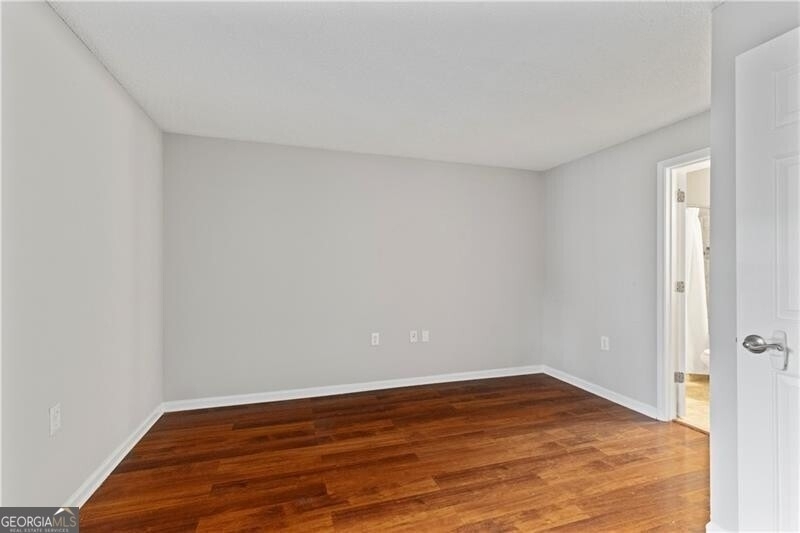 640 Granville Court - Photo 17
