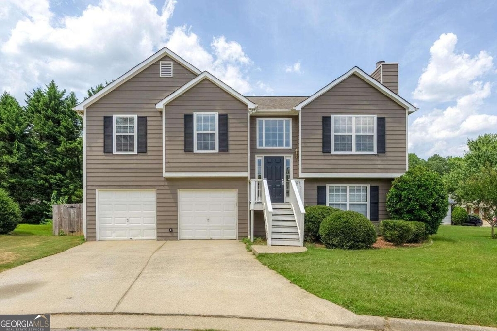 3272 Peach Court Nw - Photo 1