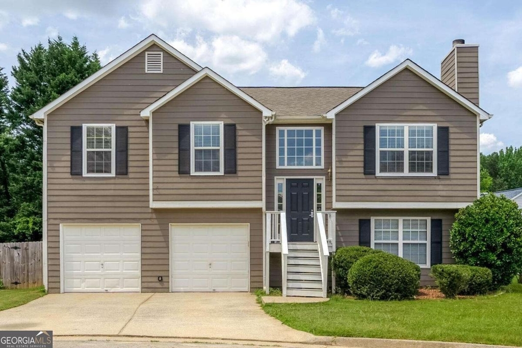 3272 Peach Court Nw - Photo 0