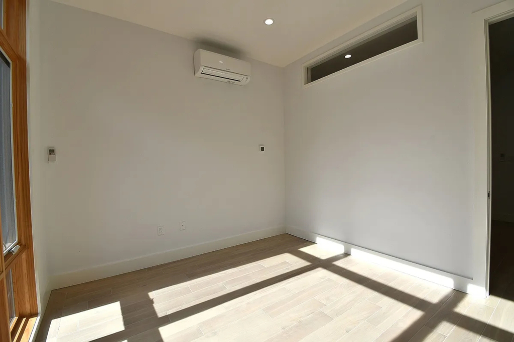 582 East 138th Street - Photo 1