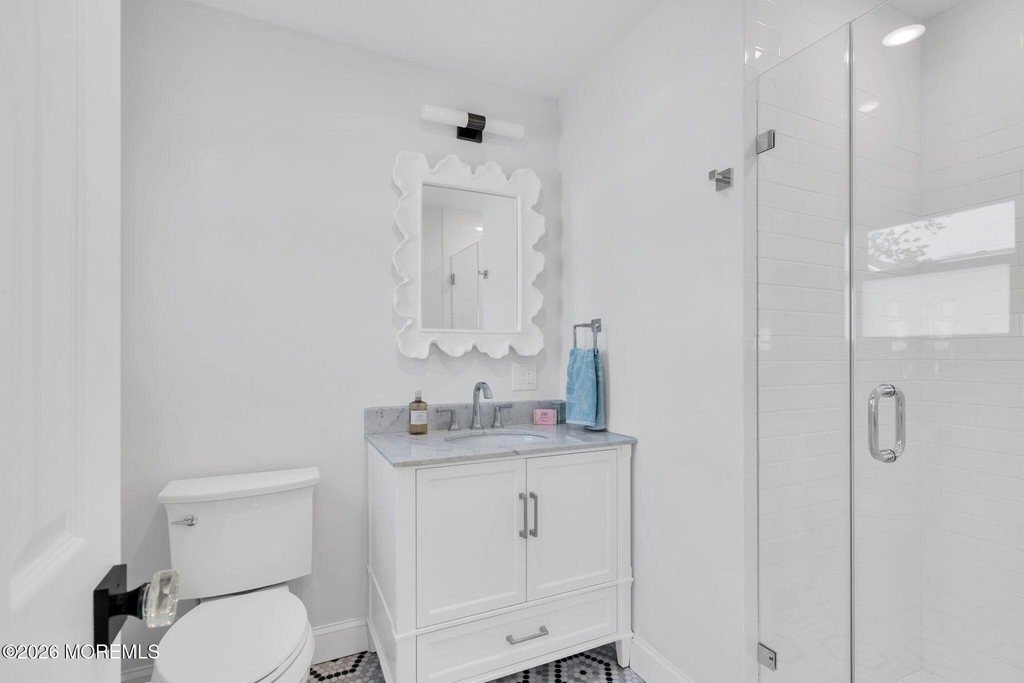 558 Central Avenue - Photo 15