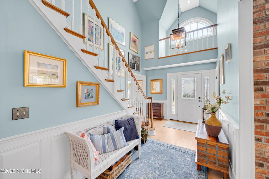 200 Beacon Boulevard - Photo 5