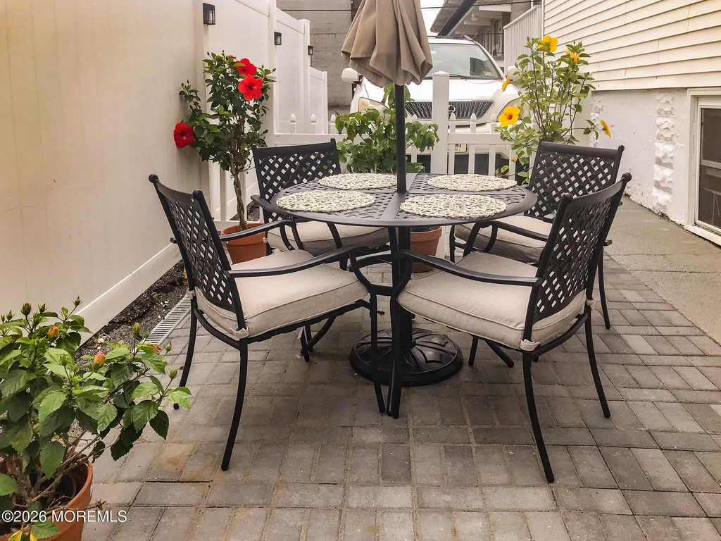 32 Franklin Avenue - Photo 9