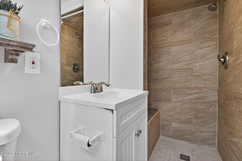 32 Franklin Avenue - Photo 45