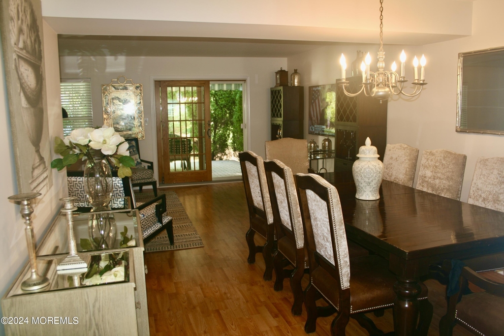 16 Apple Drive - Photo 2