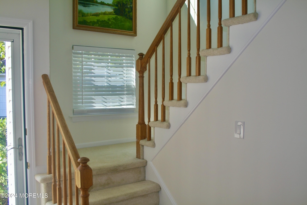 16 Apple Drive - Photo 12