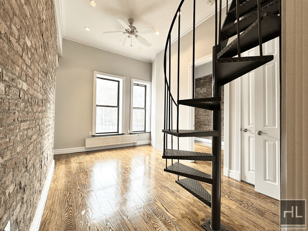 East 13th Street - Photo 1