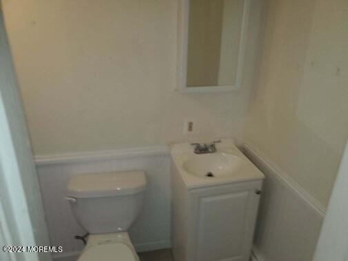 235 Bay Avenue - Photo 8