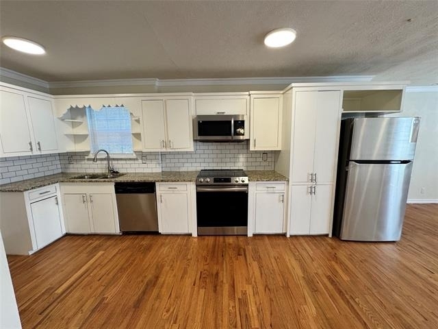3727 Meredith Avenue - Photo 5