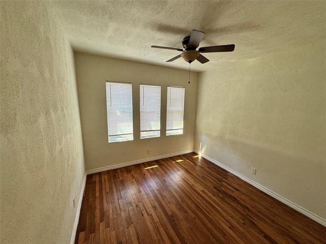 3727 Meredith Avenue - Photo 15