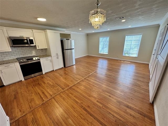3727 Meredith Avenue - Photo 4