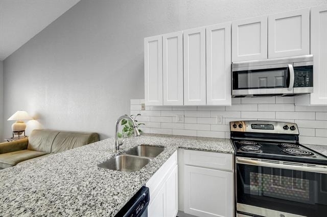 4800 W Lovers Lane - Photo 5