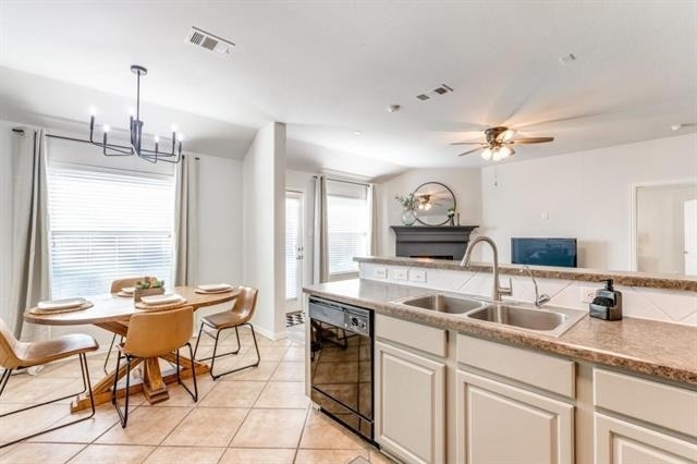 8421 Green Ash Drive - Photo 5