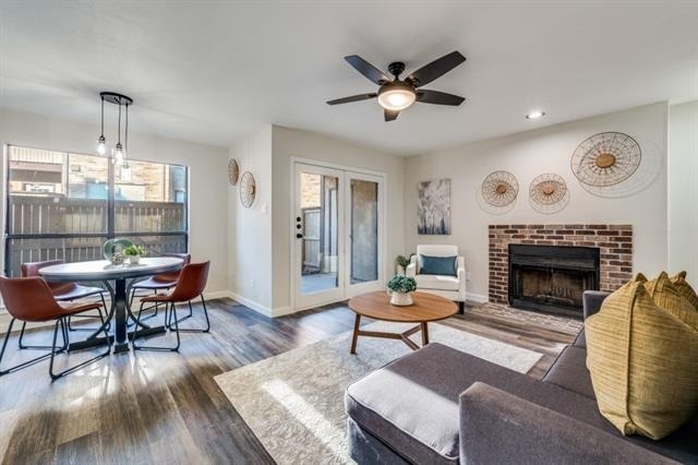 2100 Rainbow Drive - Photo 3