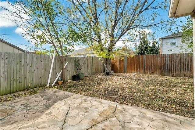 8105 Flowertree Drive - Photo 23