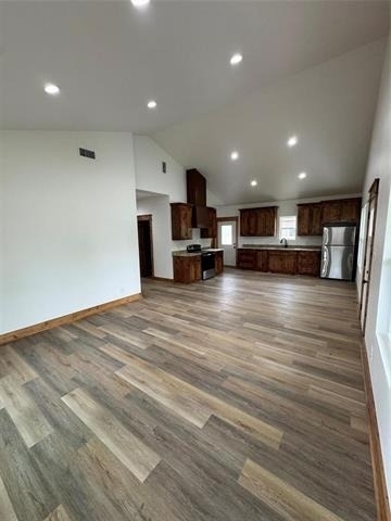 409 Fifth Street - Photo 2
