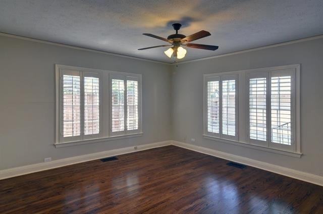 4417 Normandy Avenue - Photo 12