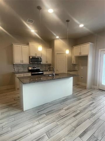 825 Eaglescliffe Landing - Photo 3