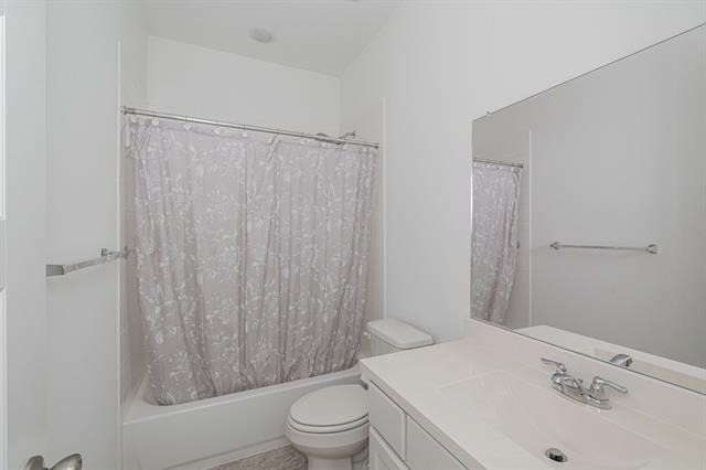 720 Wycliffe Drive - Photo 7