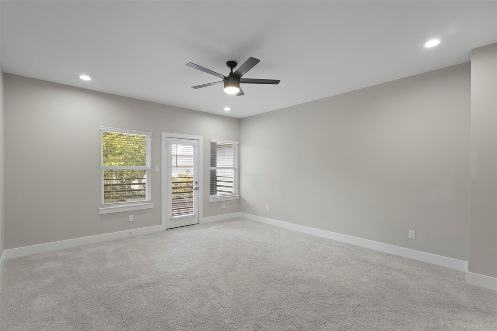 2811 Harston Street - Photo 23