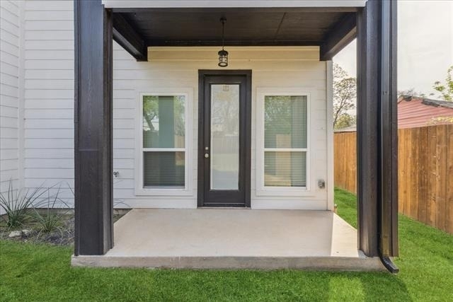 2811 Harston Street - Photo 17