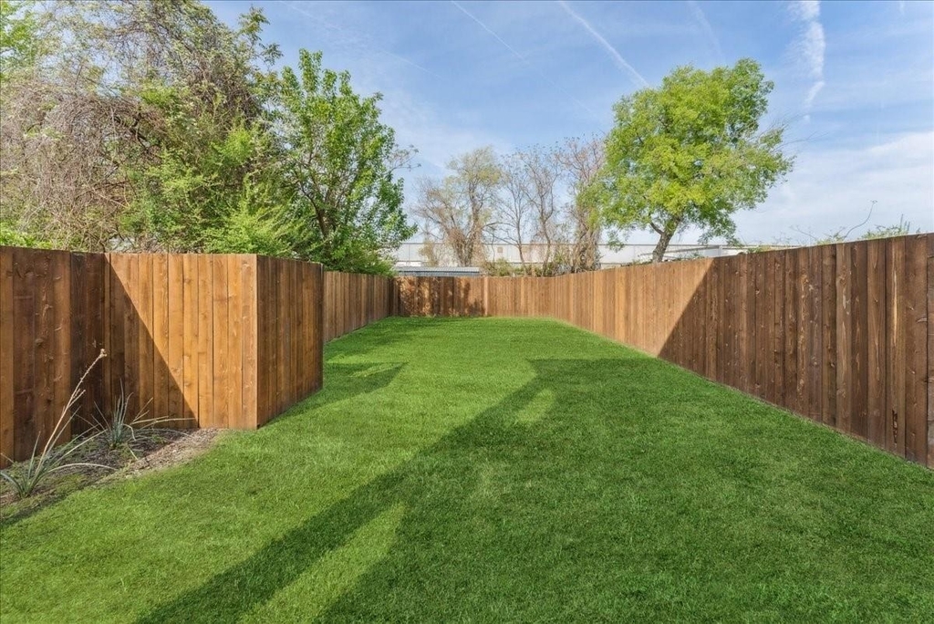2811 Harston Street - Photo 39