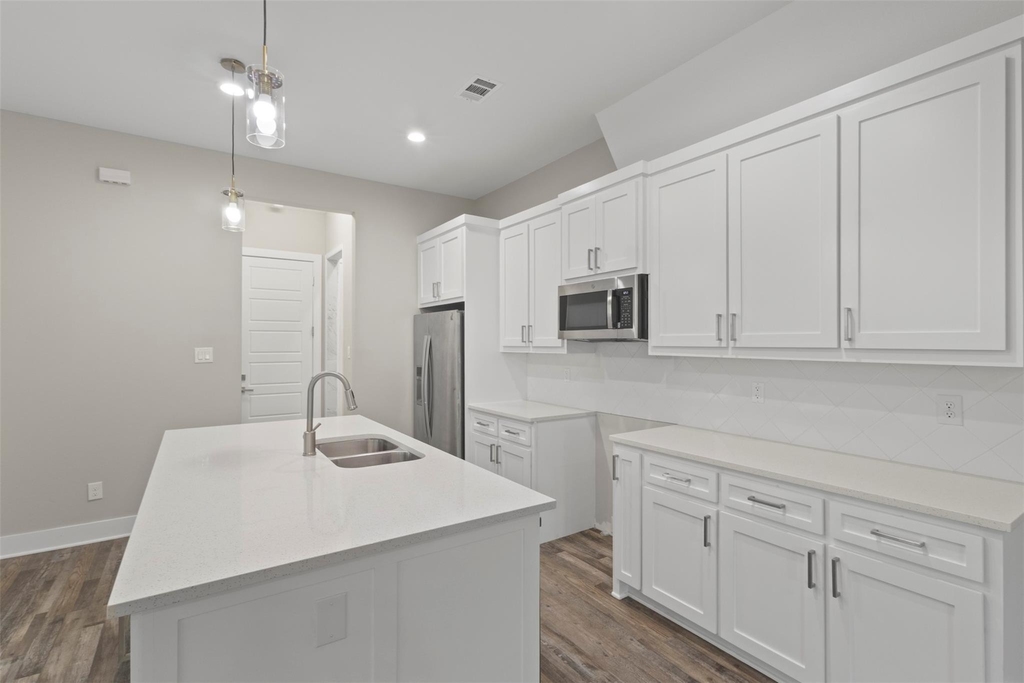 2811 Harston Street - Photo 20