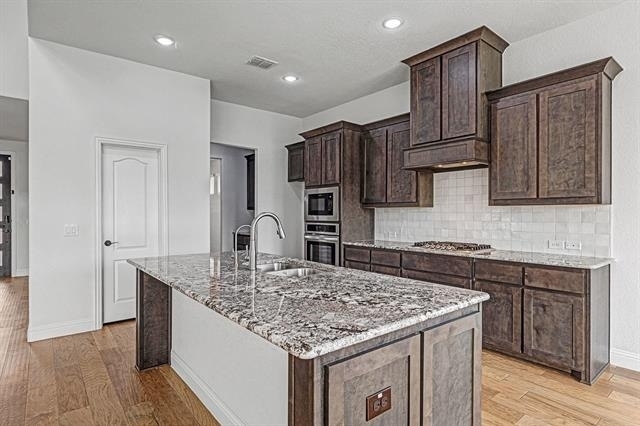 1080 Canuela Way - Photo 9