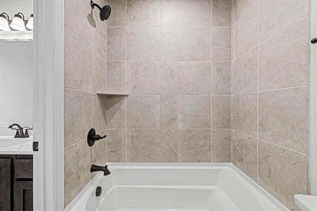 1080 Canuela Way - Photo 32