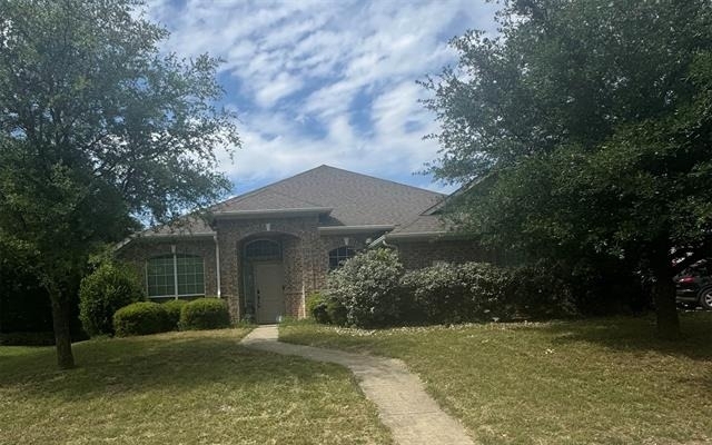 701 Shady Meadow Lane - Photo 0