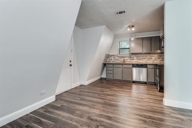 809 E Pioneer Drive - Photo 3