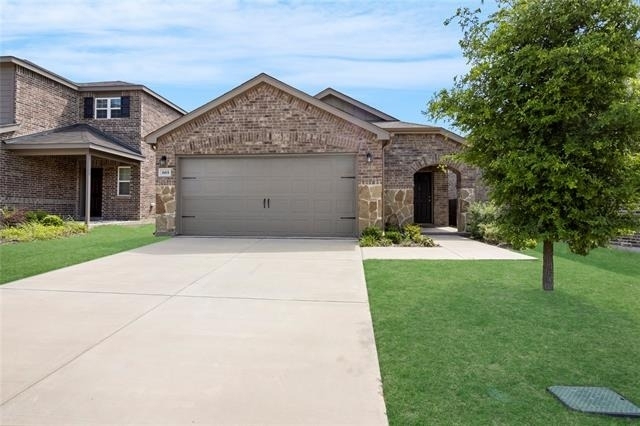 865 Table Rock Street - Photo 0