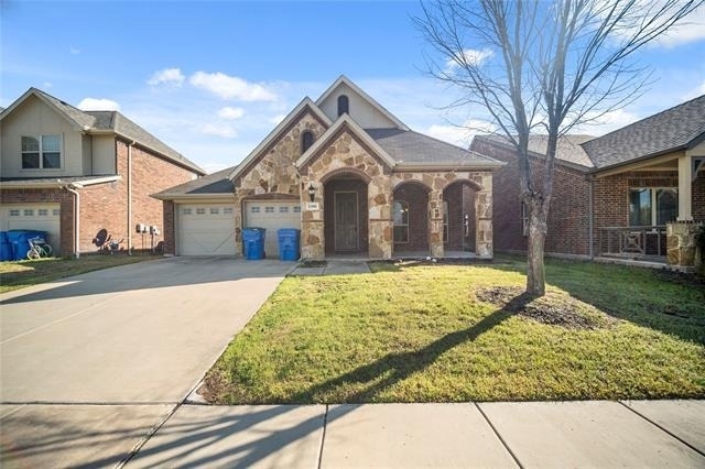 2306 Lucerne Drive - Photo 0