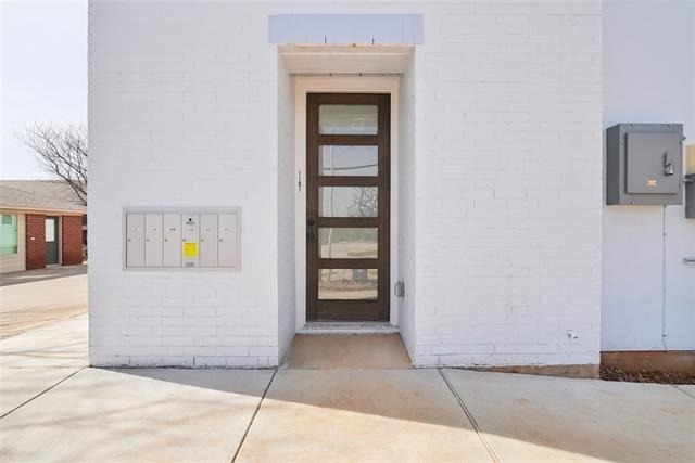341 Bryan Street - Photo 1