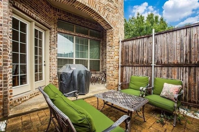 2203 Kirby Street - Photo 10