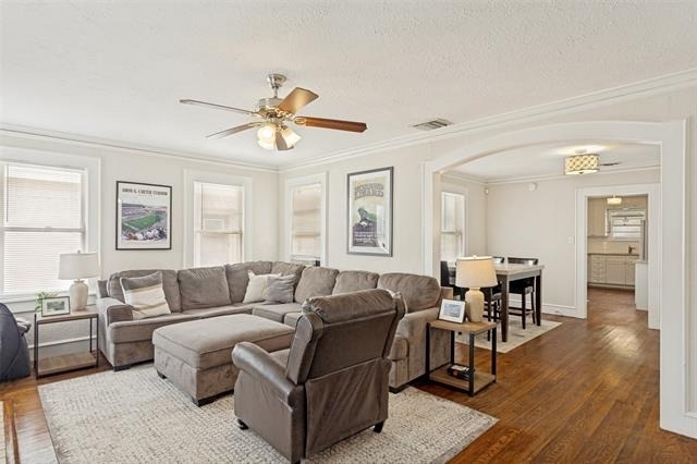 3115 Odessa Avenue - Photo 1
