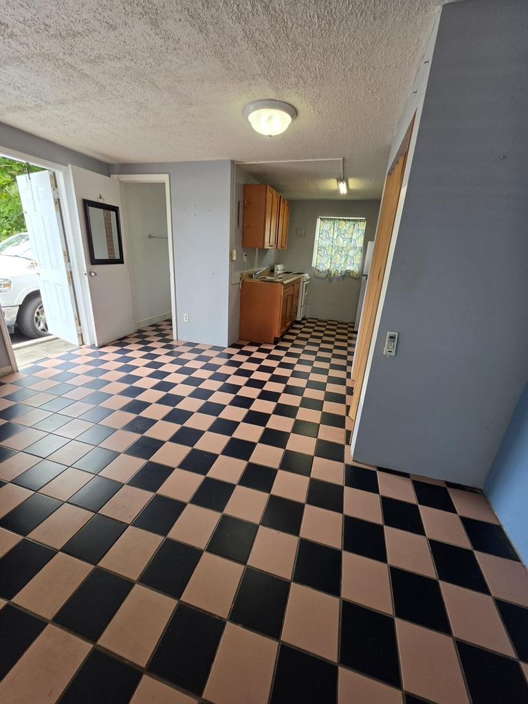 5926 Taft Street - Photo 7