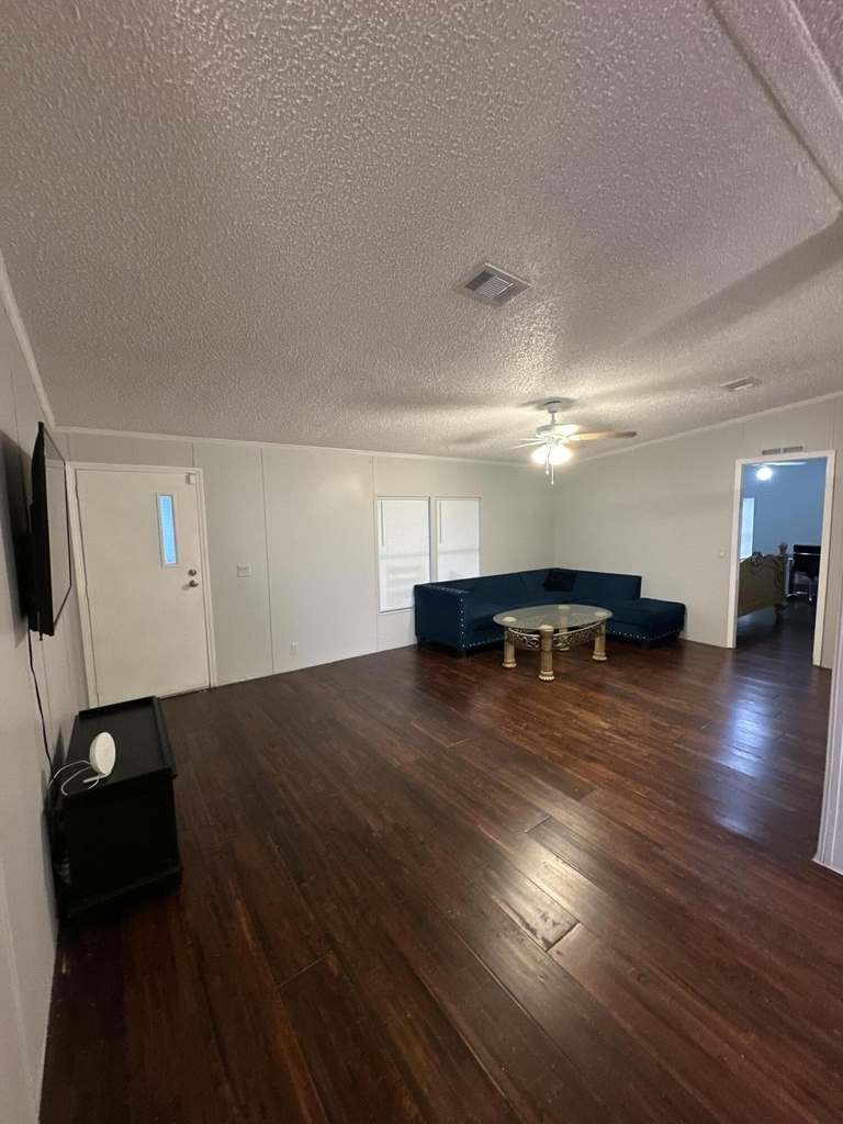 930 Deer Street - Photo 7