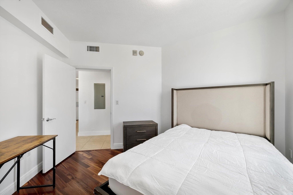 7270 Sw 88th Street - Photo 15