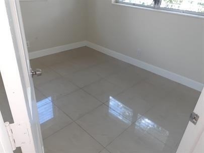 223 Se 14th Place - Photo 11