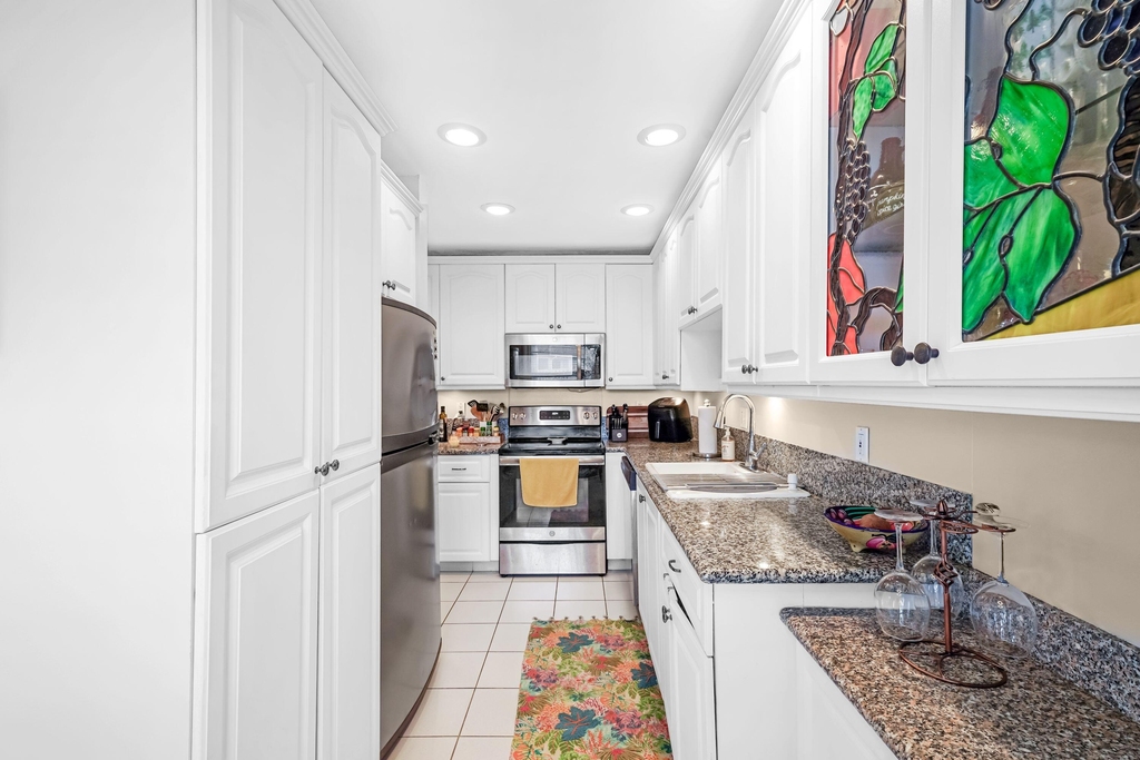 2835 Sw 13th Street - Photo 5