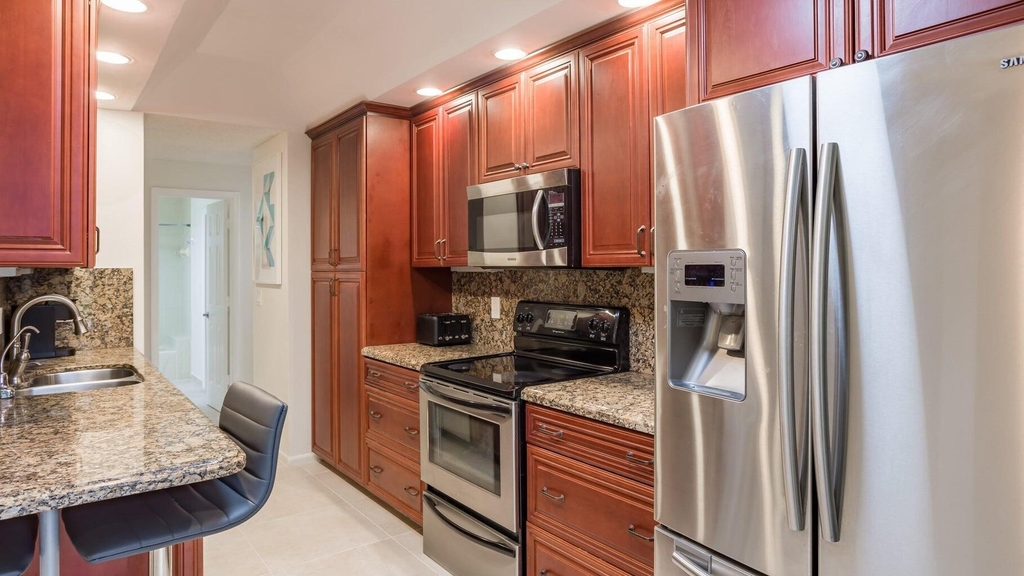7460 La Paz Boulevard - Photo 8