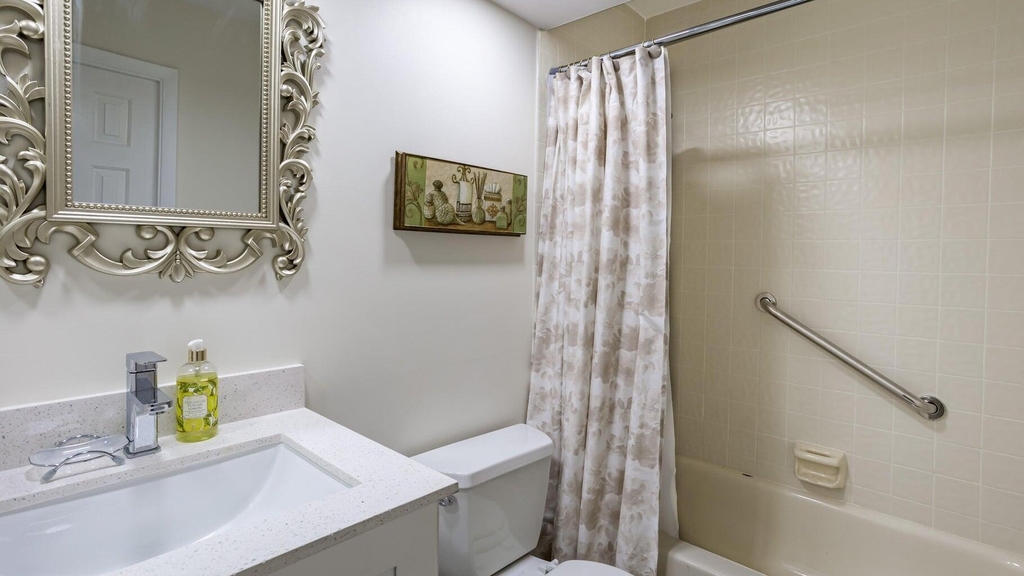 7460 La Paz Boulevard - Photo 18