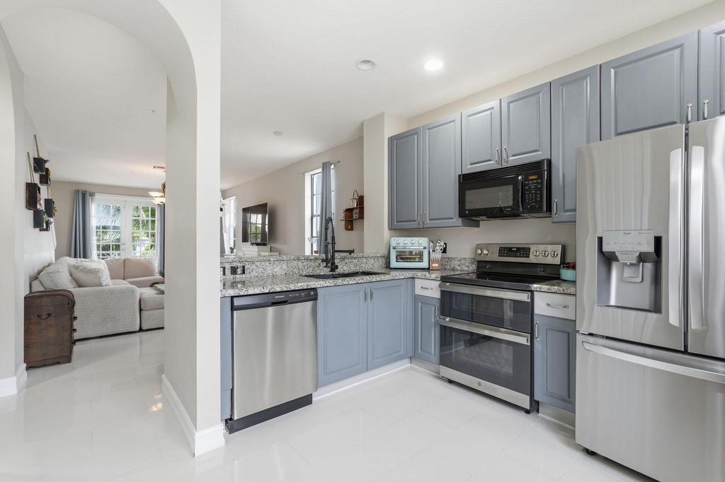 310 N Dixie Highway - Photo 20