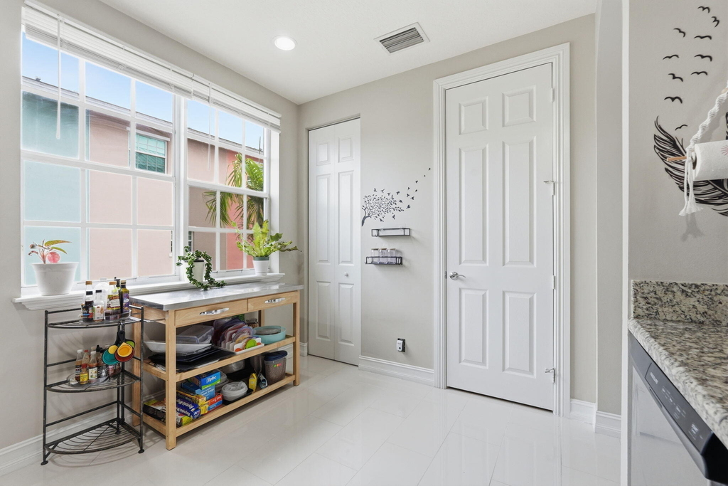 310 N Dixie Highway - Photo 21